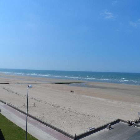 Appartement Avec Terrasse Panoramique, Acceptant Les Animaux, Parking - Fr-1-487-281 Cabourg Luaran gambar